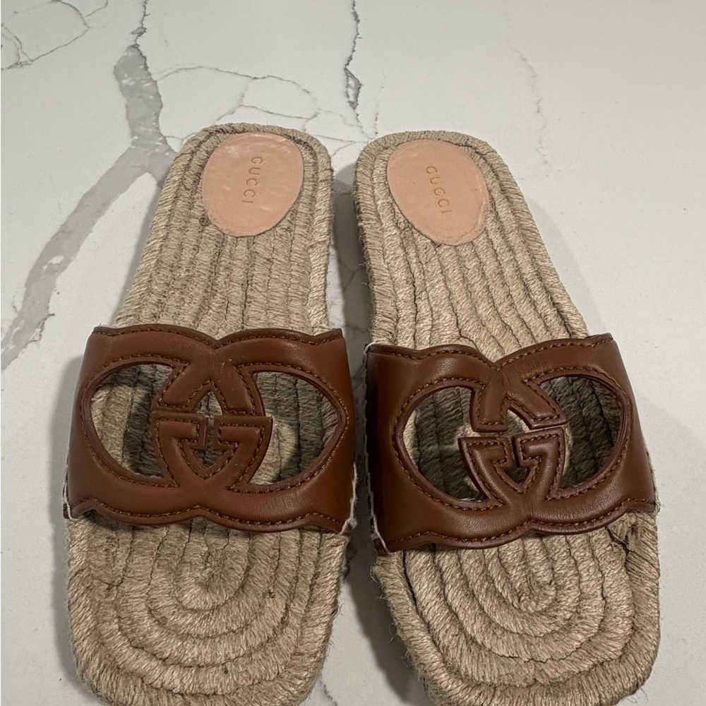 Gucci Tan Sandals - Picture 3 of 6